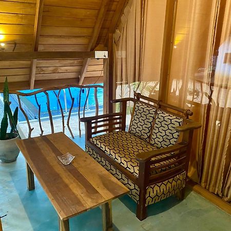 Habarana New Star Homestay Exteriör bild