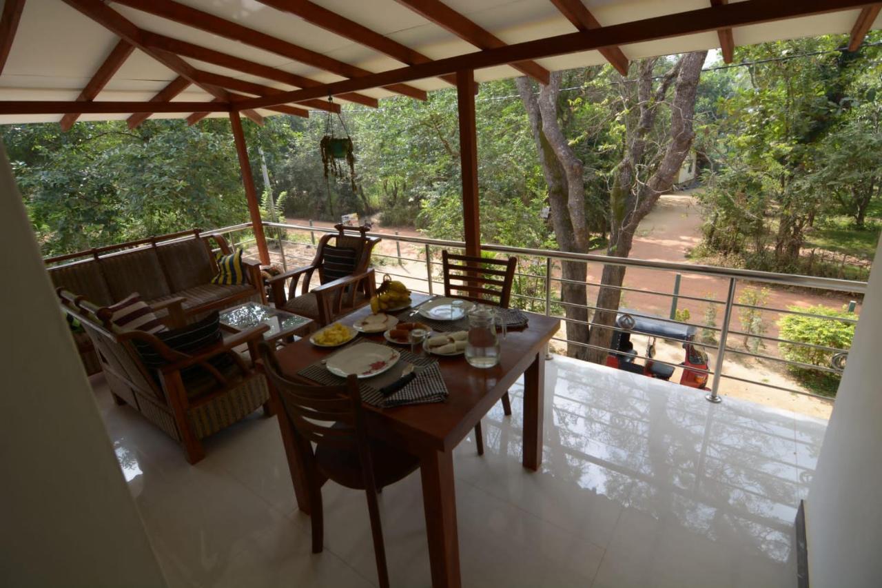 Habarana New Star Homestay Exteriör bild