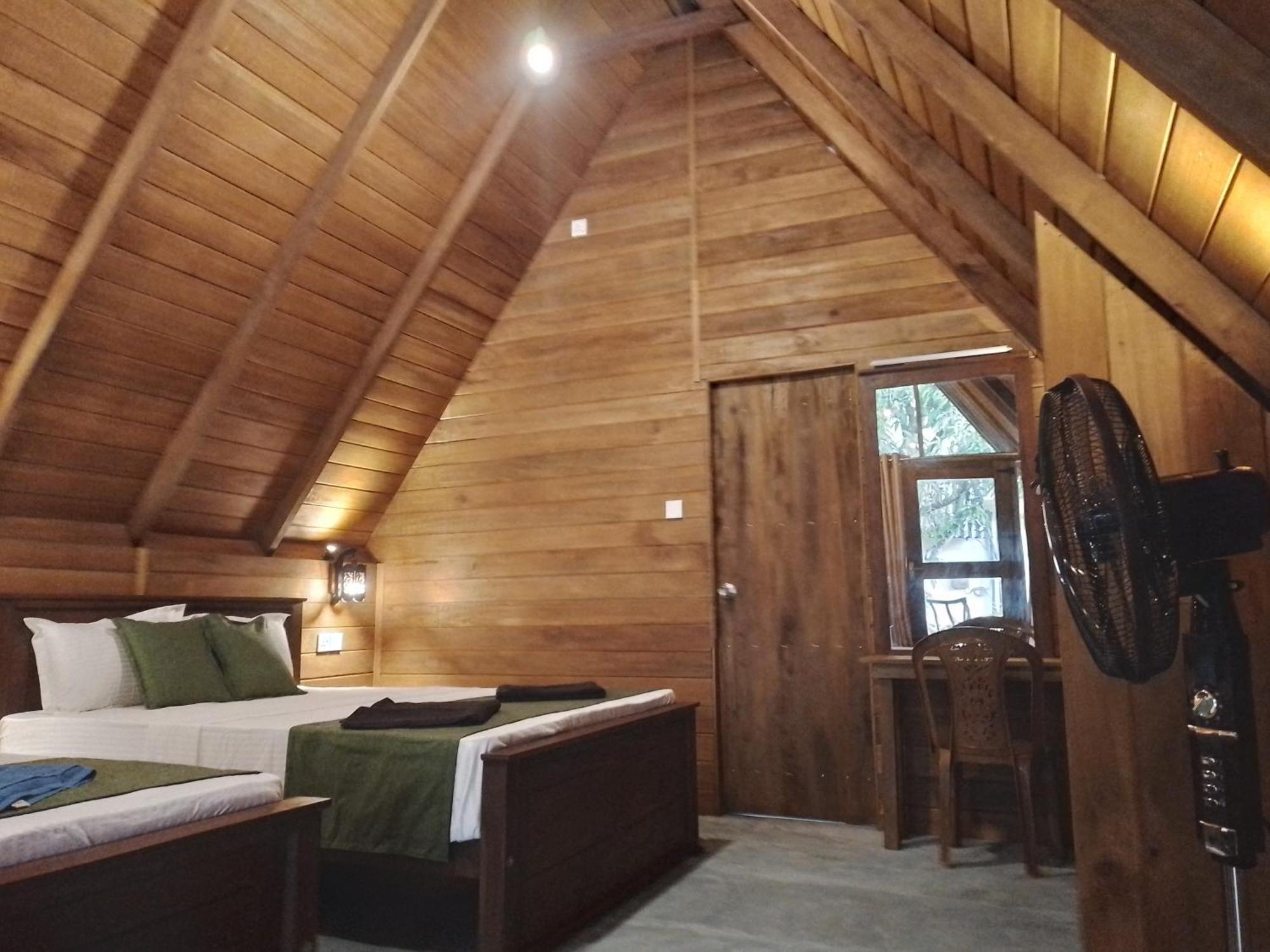 Habarana New Star Homestay Exteriör bild