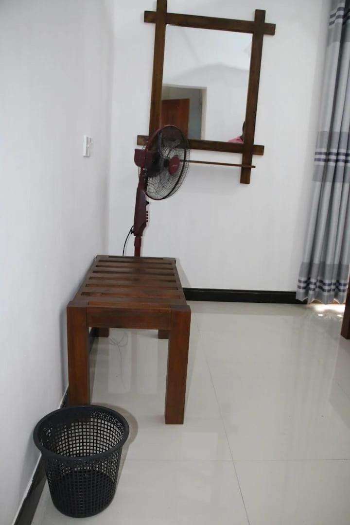 Habarana New Star Homestay Rum bild