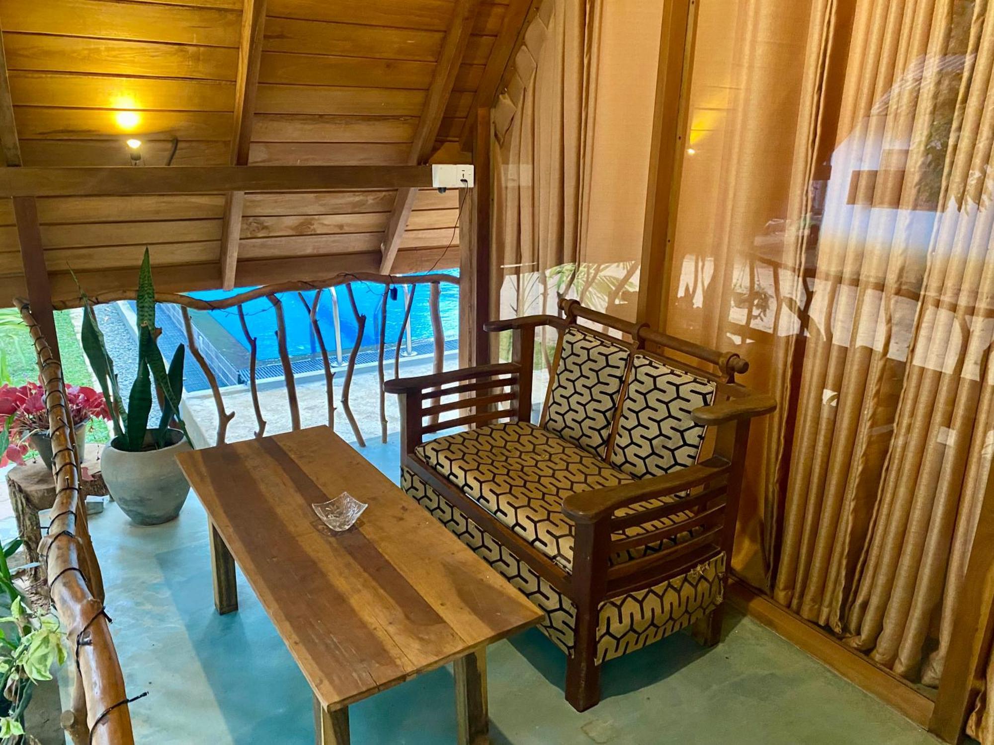 Habarana New Star Homestay Exteriör bild