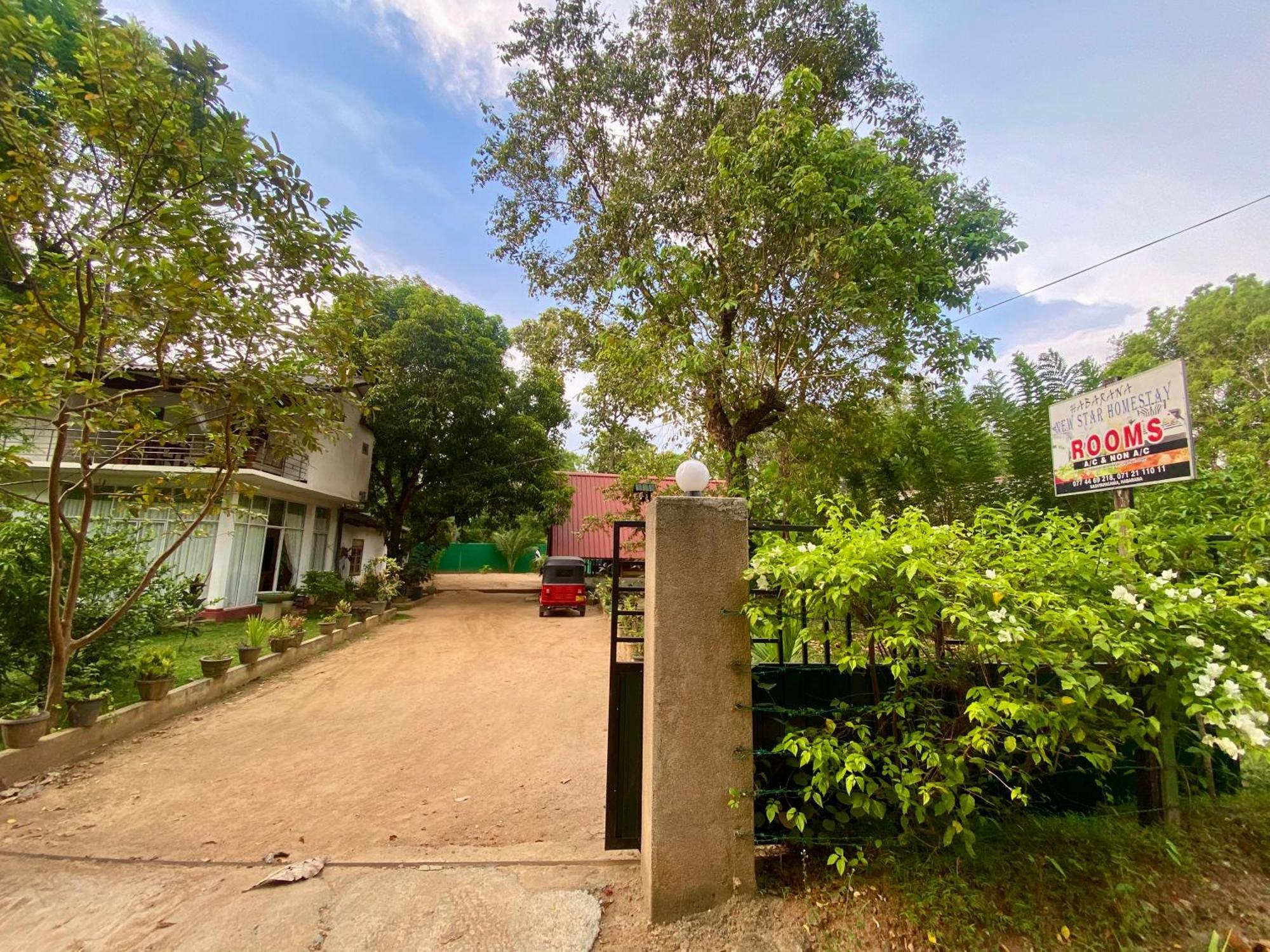 Habarana New Star Homestay Exteriör bild